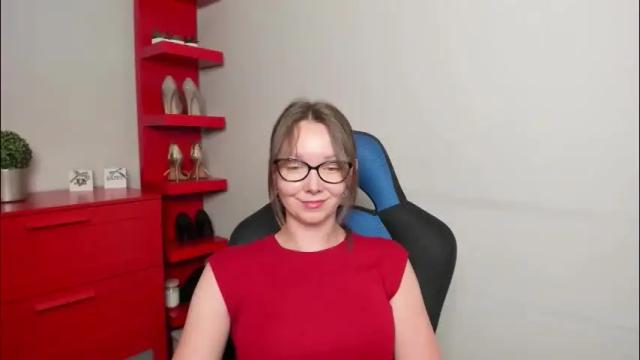 Image 7 of beautyzoexx Stream on Chaturbate on 1 month ago