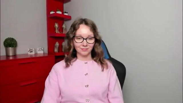 Image 11 of beautyzoexx Stream on Chaturbate on 1 month ago