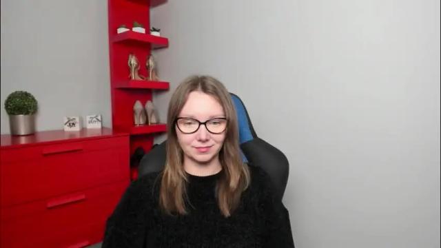 Image 8 of beautyzoexx Stream on Chaturbate on 1 month ago