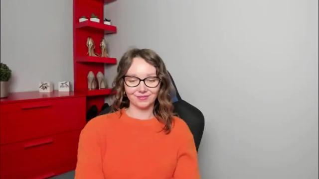 Image 2 of beautyzoexx Stream on Chaturbate on 1 month ago