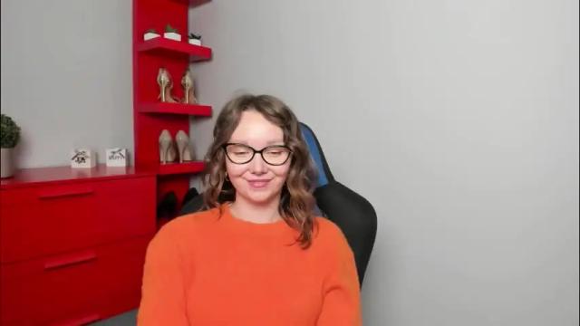 Image 3 of beautyzoexx Stream on Chaturbate on 1 month ago