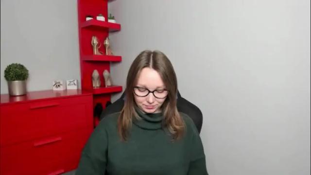 Image 7 of beautyzoexx Stream on Chaturbate on 6 days ago