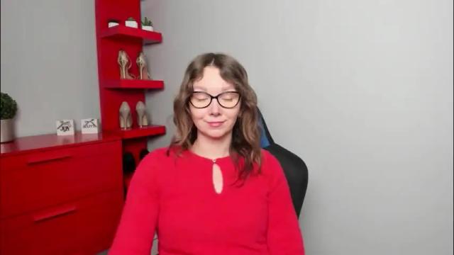 Image 8 of beautyzoexx Stream on Chaturbate on 21 hours ago