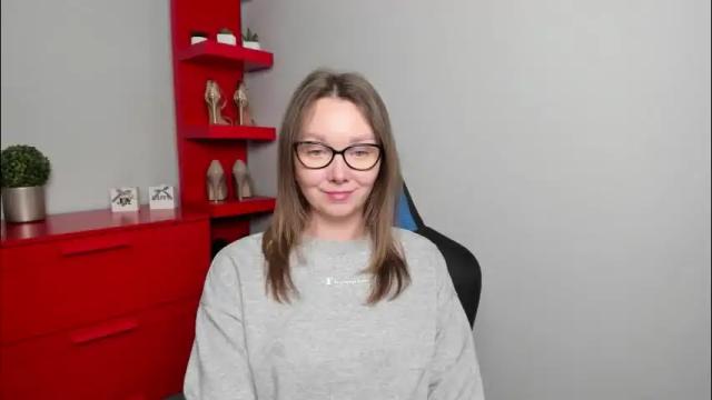 Image 6 of beautyzoexx Stream on Chaturbate on 2 months ago