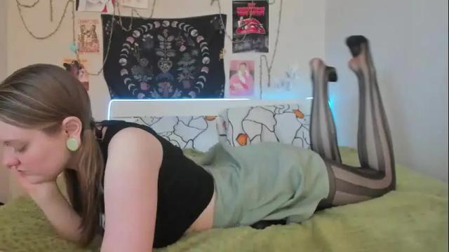 Image 4 of bebkonie Stream on Chaturbate on 17 days ago