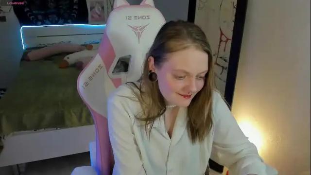 Image 8 of bebkonie Stream on Chaturbate on 11 days ago