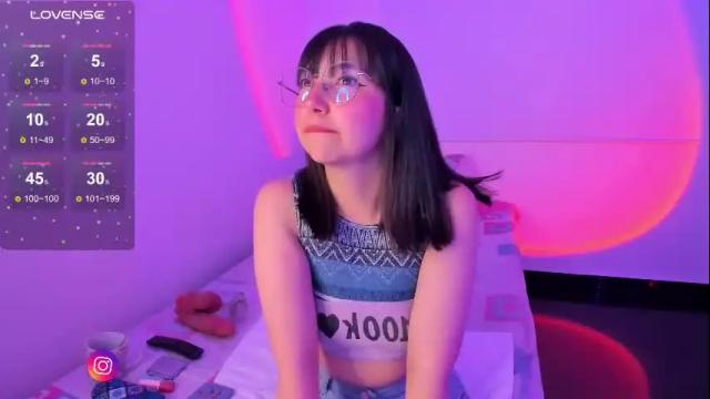 Image 4 of becca_be_ Stream on Chaturbate on 4 months ago