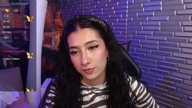 Image 6 of becca_bonnet Stream on Chaturbate on 17 months ago