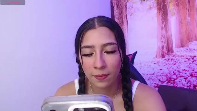 Image 2 of becca_bonnet Stream on Chaturbate on 16 months ago