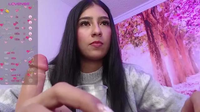 Image 11 of becca_bonnet Stream on Chaturbate on 16 months ago