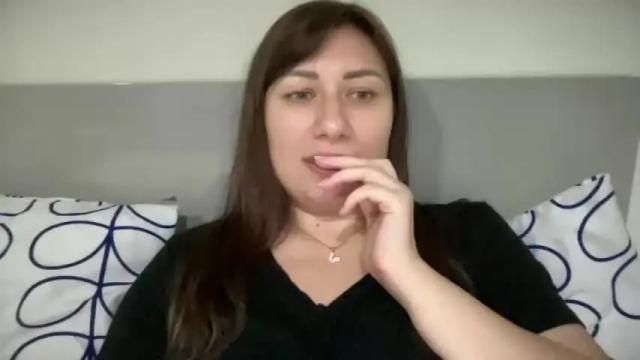 Image 3 of becca_sinclair Stream on Chaturbate on 19 months ago