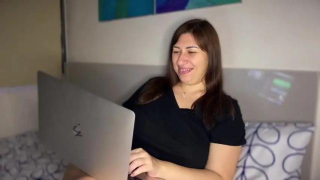 Thumbnail 3, becca_sinclair's Stream at Chaturbate, 19 months ago