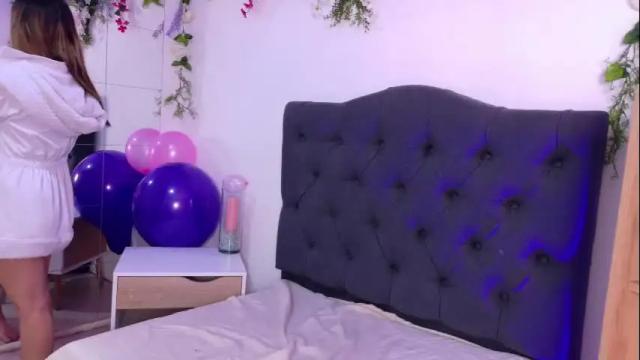 Thumbnail 1, beccamilanni's Stream at Chaturbate, 2 months ago