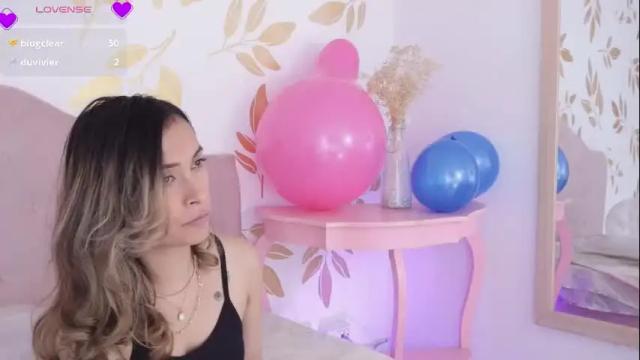 Image 4 of beccamilanni Stream on Chaturbate on 1 month ago