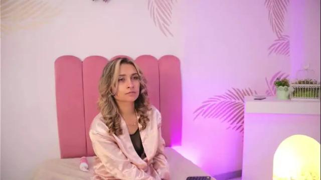 Image 6 of beccamilanni Stream on Chaturbate on 1 month ago