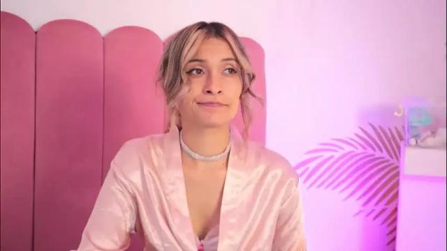 Thumbnail 1, beccamilanni's Stream at Chaturbate, 1 month ago