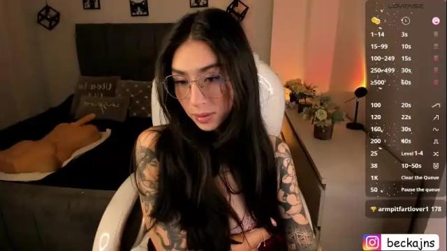 Image 2 of beck__jones Stream on Chaturbate on 1 month ago