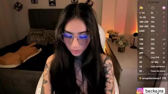 Image 4 of beck__jones Stream on Chaturbate on 1 month ago