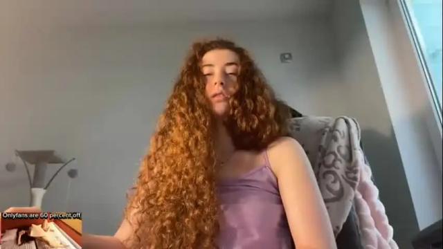 Image 2 of becky_baker Stream on Chaturbate on 3 months ago