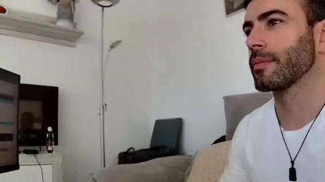 Image 3 of beckyangel1 Stream on Chaturbate on 12 months ago