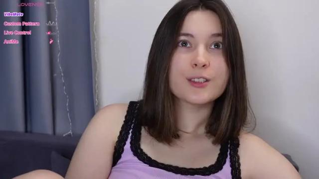 Image 3 of beckymartens Stream on Chaturbate on 1 month ago