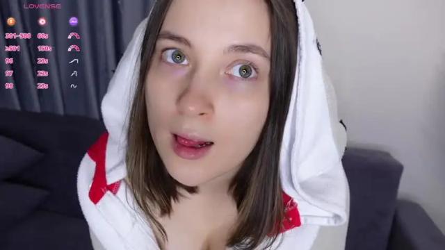 Image 8 of beckymartens Stream on Chaturbate on 1 month ago