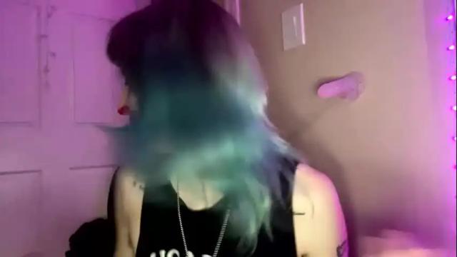 Image 2 of beckytheclown Stream on Chaturbate on 3 months ago