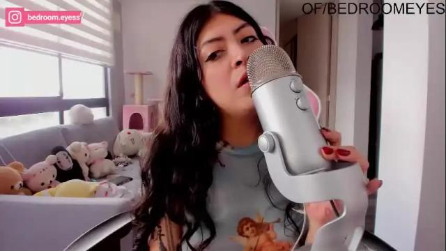 Image 2 of bedroomeyess Stream on Chaturbate on 1 month ago