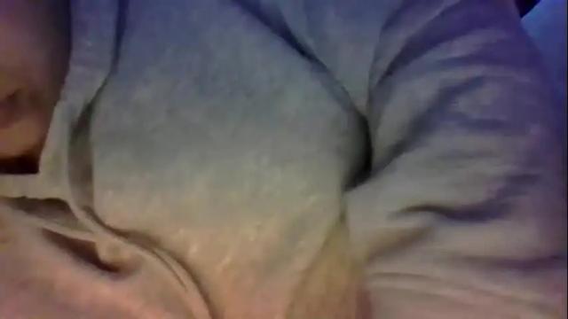 Image 2 of beeinmedeep Stream on Chaturbate on 1 month ago