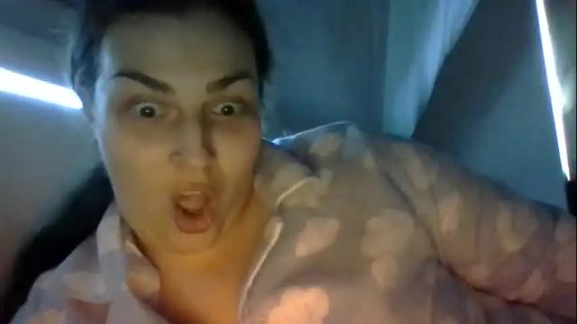 Image 4 of beeinmedeep Stream on Chaturbate on 1 month ago