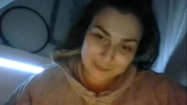 Image 8 of beeinmedeep Stream on Chaturbate on 3 days ago