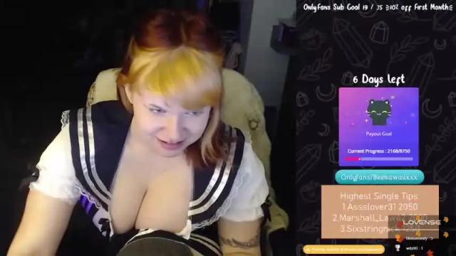 Image 2 of beekawaii Stream on Chaturbate on 15 months ago