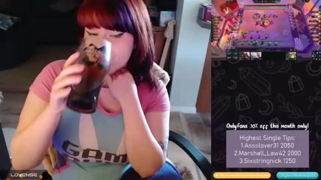 Image 3 of beekawaii Stream on Chaturbate on 13 months ago
