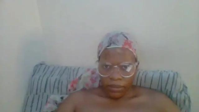 Image 2 of beequeen1996 Stream on Chaturbate on 18 months ago