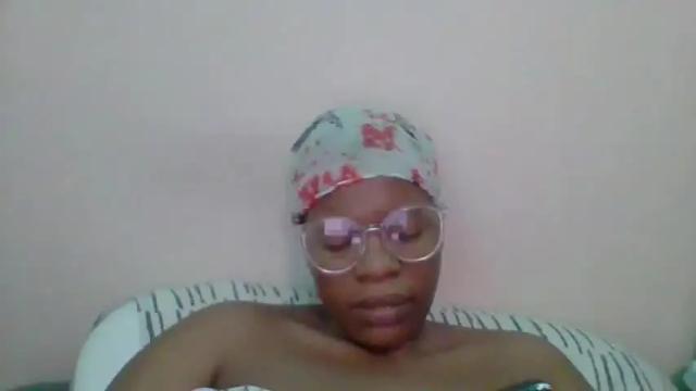 Image 6 of beequeen1996 Stream on Chaturbate on 17 months ago