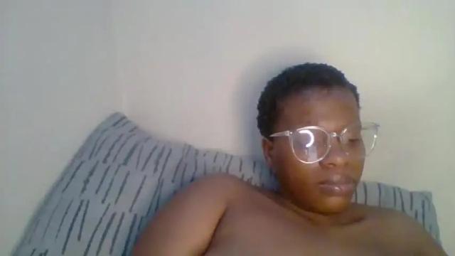 Image 6 of beequeen1996 Stream on Chaturbate on 16 months ago