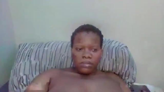 Image 4 of beequeen1996 Stream on Chaturbate on 16 months ago