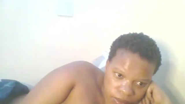 Image 2 of beequeen1996 Stream on Chaturbate on 15 months ago