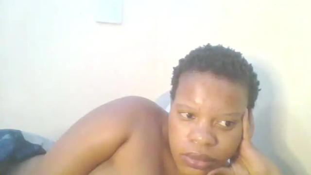Image 3 of beequeen1996 Stream on Chaturbate on 15 months ago