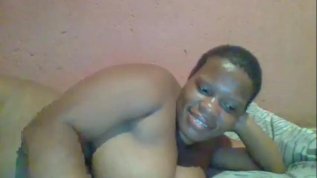 Image 4 of beequeen1996 Stream on Chaturbate on 2 months ago