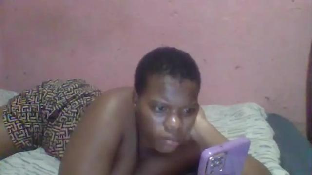 Image 10 of beequeen1996 Stream on Chaturbate on 1 month ago