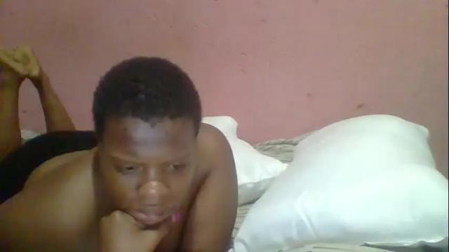 Image 12 of beequeen1996 Stream on Chaturbate on 1 month ago