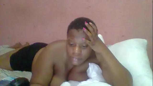 Image 4 of beequeen1996 Stream on Chaturbate on 1 month ago