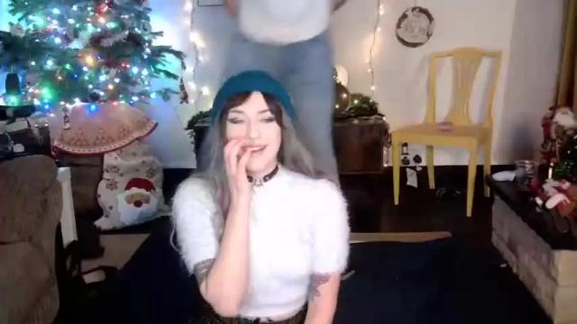 Image 2 of beermoneyplz Stream on Chaturbate on 17 months ago