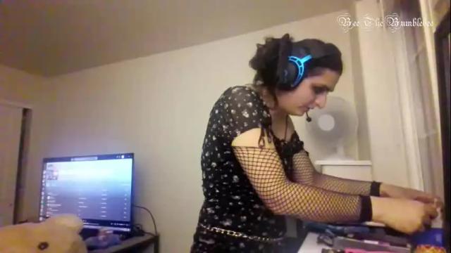 Image 8 of beethebumblebee Stream on Chaturbate on 2 days ago