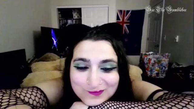 Image 4 of beethebumblebee Stream on Chaturbate on 1 month ago