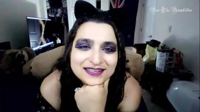 Image 8 of beethebumblebee Stream on Chaturbate on 25 days ago