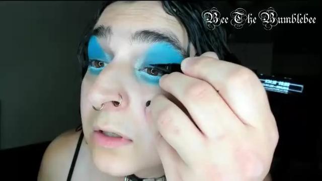 Image 6 of beethebumblebee Stream on Chaturbate on 13 days ago