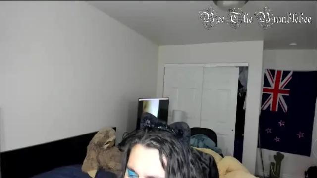 Image 4 of beethebumblebee Stream on Chaturbate on 11 days ago