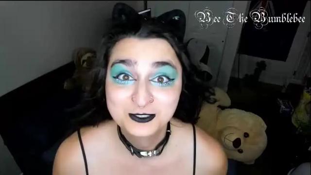 Image 3 of beethebumblebee Stream on Chaturbate on 9 days ago